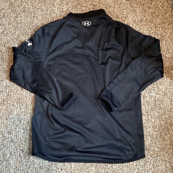 Under Armour Pullover - Picture 3 of 3